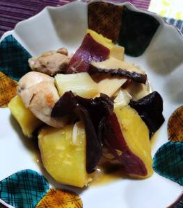 さつまいもと鶏肉の炒め煮