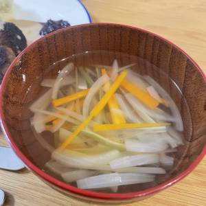 コンソメジュリエンヌ