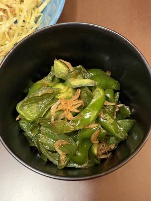 ピーマンと桜えびの炒め煮