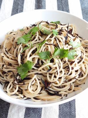 ひじきのペペロンチーノ