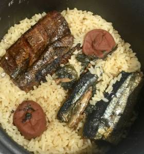 さんまの炊き込みご飯