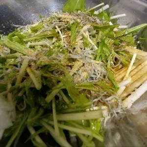 水菜と大根のサラダ