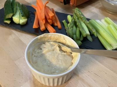 スティック野菜のサワーみそディップ