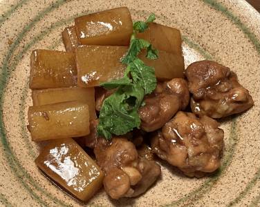大根と鶏肉の黒酢煮
