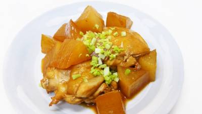 大根と鶏肉の黒酢煮