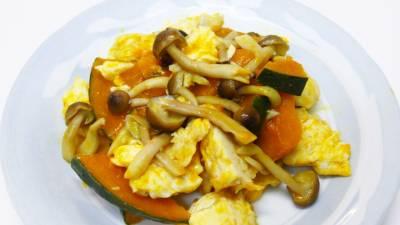 ささ身とかぼちゃのレンジ蒸し