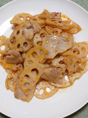 れんこんと豚肉のピリ辛炒め