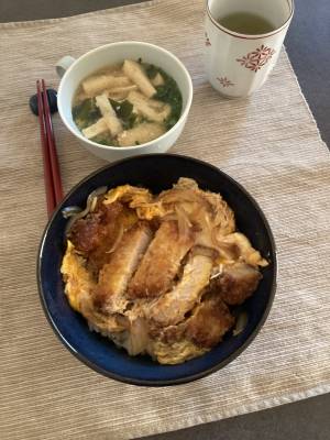 ひとくちカツ丼