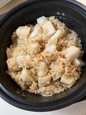 帆立てと長芋の炊き込みご飯