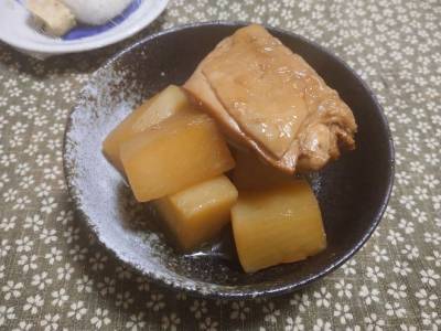 大根と鶏肉の黒酢煮