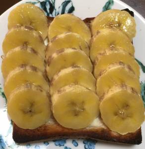 バナナチーズトースト