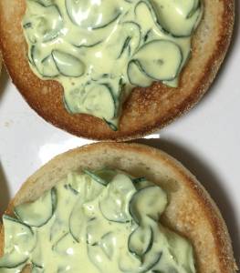 きゅうりのマスタードソース