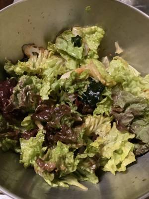 サニーレタスの中華風サラダ