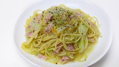 白菜とベーコンのスパゲッティ