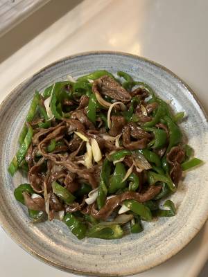 チンジャオロースー