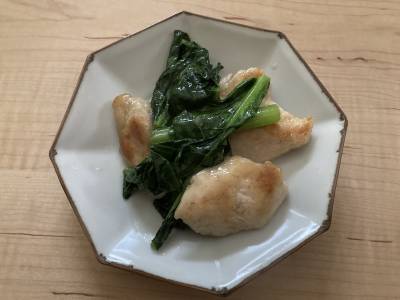 鶏肉と小松菜の炒め物