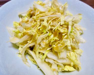 せん切り白菜のサラダ