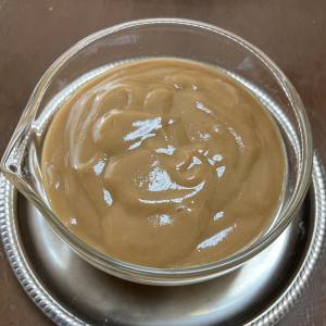 辛みごまだれ 白と黒