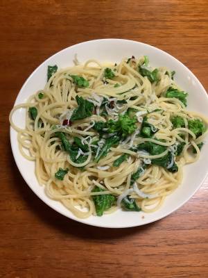 菜の花としらすのパスタ