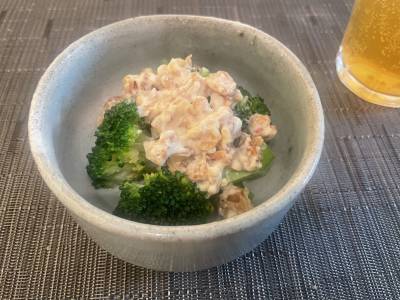 フライパン蒸しブロッコリー