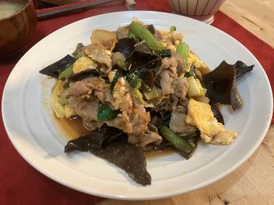 豚肉ときくらげの卵炒め