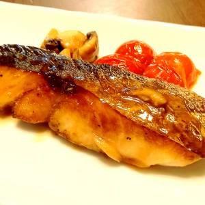 さわらのバターじょうゆ焼き