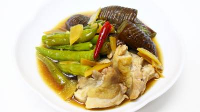 鶏となすのしょうが煮