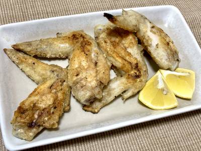 鶏手羽の塩焼き