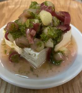 みょうがと芽かぶの冷ややっこ