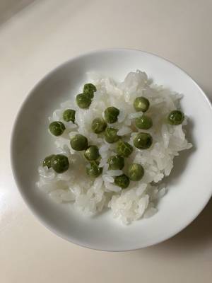 グリンピースご飯