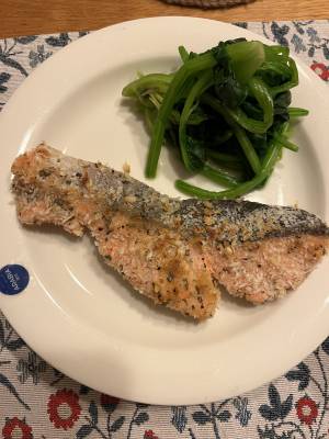 さけのローズマリーパン粉焼き