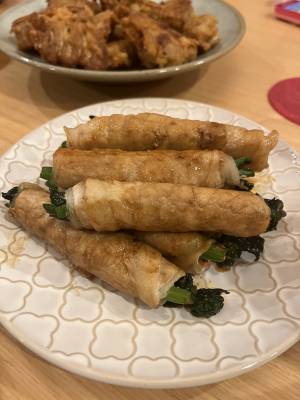 菜の花の肉巻き焼き