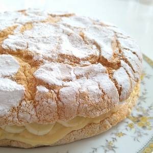 バナナのクリームブッセ