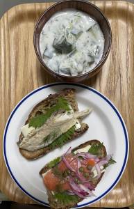 ヨーグルトサラダ