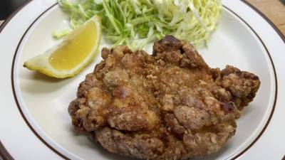 鶏のサクサク1枚揚げ