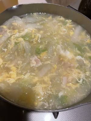白菜の中華風卵スープ