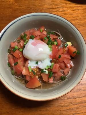 ぶっかけトマトそば