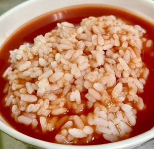 トマトジュースかけご飯