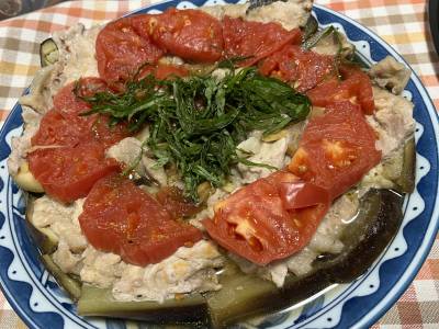 なすと豚肉とトマトの重ね煮