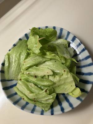 レタスサラダ