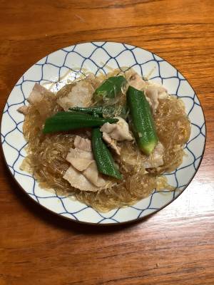 豚肉とオクラの春雨煮