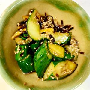 オクラときゅうりの塩昆布あえ