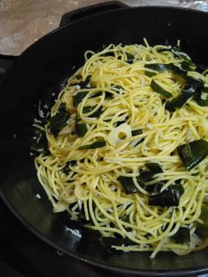 しらすとわかめのスパゲッティ