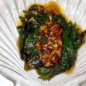 青じそのにんにくしょうゆ漬け