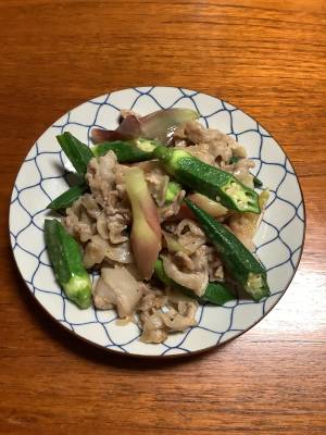 みょうがと豚肉のみそ炒め