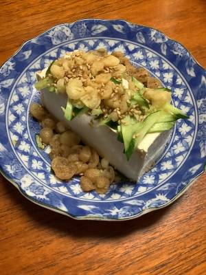 天かすときゅうりの冷ややっこ