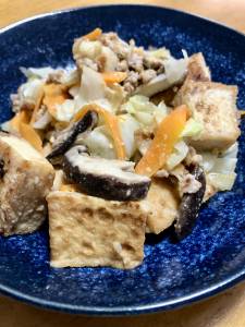 キャベツと厚揚げのみそ炒め