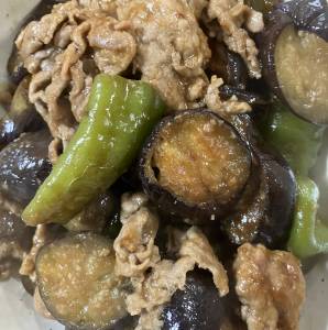 なすと豚こまのみそ炒め