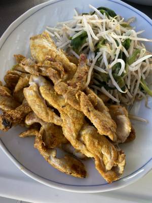 ロース肉のカレーソテー