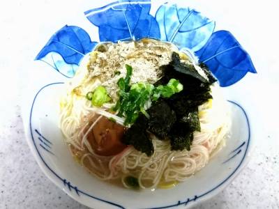 煮干しだしのにゅうめん